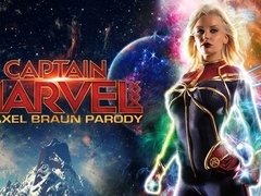 Cul, Gros cul, Blonde, Sucer une bite, En levrette, Branlette thaïlandaise, Plan cul à trois, Uniforme