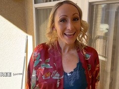 Grosse titten, Milf, Mutti, Abendanzug, Stiefmutter, Taboo