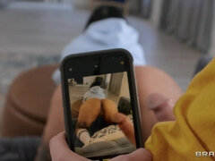 Américain, Grosse bite, Gros seins, Grosse, 2 femmes 1 homme, Hard, Maman, Chatte