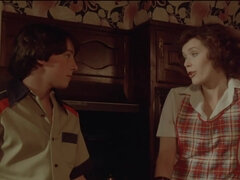 Tussi, Grosse titten, Braunhaarige, Selbstgemacht, Reif, Natürlichen titten, Lehrer, Titten