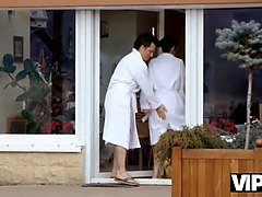 Blasen, Braunhaarige, Hardcore, Hd, Zierlich, Muschi, Rasiert, Badeanzug
