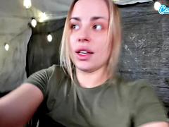 Tussi, Blondine, Hardcore, Nippel, Pov, Solo, Tätowierung, Netzkamera