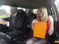 Blondine, Britisch, Handjob, Riesig, Lecken, Natürlichen titten, Muschi, Ehefrau