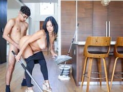 ビッチ, フェラチオ, 茶髪の, 女 人男 人, ラティーナ, ピアス, 剃毛, 三人