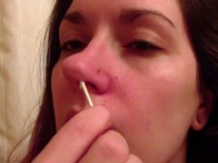 Leena Mae - q Tip Nose Pick
