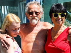 デカ尻, デカチン, デカパイ, 黒人, フェラチオ, バック, 熟年, アウトドア