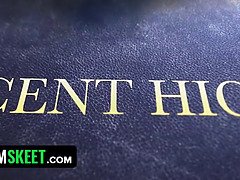 Sucer une bite, Attrapée, Tir de sperme, Innocente, Criant, Étudiant, Professeur, Adolescente