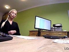 Vorstellungsgespräch, Blasen, Vollbusig, Tschechisch, Masturbation, Geld, Muschi, Jungendliche (18+)