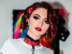 Anaal, Grote kont, Pijpbeurt, Daddy, Hondjeshouding, Kort haar, Spuiten, Tieten likken