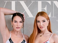 18 jaar, Grote kont, Grote lul, Pijpbeurt, 1 man 2 vrouwen, Natuurlijke tieten, Tiener, Tieten likken