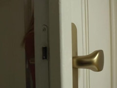 Chambre à dormir, Blonde, Sucer une bite, Doigter, Branlette thaïlandaise, Masturbation, Seins naturels, Suçant