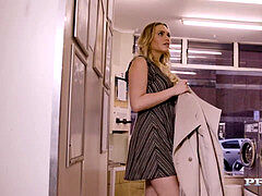 individual.com - yam-sized ass Mia Malkova gets boned in the laundry