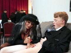 ブロンド, フェラチオ, お婆さん, 熟年, 淫乱熟女, 母, フェラする