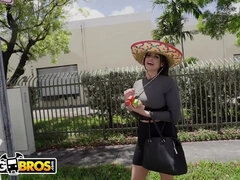 Tetona, Pareja, Estilo perrito, Tacones, Interracial, Latina, Madres para coger, Tetas