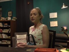 Blond, Pijpbeurt, Sperma in mond, Sperma shot, Tsjechisch, Rijpe lesbienne, Moeder die ik wil neuken, Orgasme