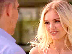 Sucer une bite, Faciale, Secrétaire