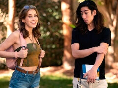 Gros cul, Grosse bite, Gros seins, Sucer une bite, Voiture, Hard, Maigrichonne, Adolescente