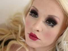 アナル, 人形, ダブル開発, 顔射, 指いじり, 手コキする, オーガズム, フェラする