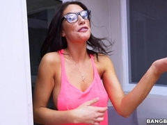Culo, Culo grande, Tetas grandes, Semen en la boca, Sexo duro, Montar, Afeitado, Tragarse