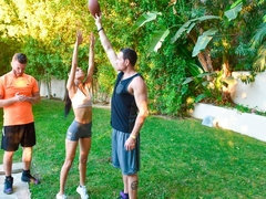 デカチン, フェラチオ, ダブル開発, 手コキする, 3p男男女, ガリガリ, ティーン, 三人