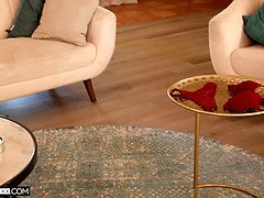 Pijpbeurt, Bruinharig, Hardcore, Hd, Man, Moeder die ik wil neuken, Schreeuwen, Tieten likken