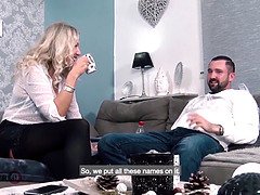 Grosse titten, Deutsch, Absätze, Reif, Milf, Piercing, Schreiend, Strümpfe