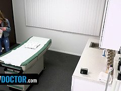 Spermaladung, Arzt, Gesichtssitzen, Lecken, Krankenschwester, Muschi, Schreiend, Jungendliche (18+)
