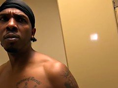 Grote lul, Zwart, Pijpbeurt, Bruinharig, Sperma in gezicht, Groepseks, Interraciaal, Pornster