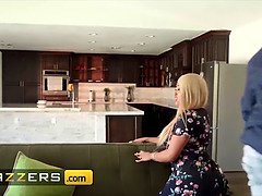 Cheating wife (Moriah Mills) gets drilled by hubbies friend - brazzers