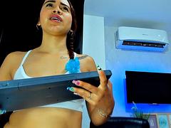 Grosse titten, Braunhaarige, Latina, Lesbisch, Milf, Milch, Nippel, Titten