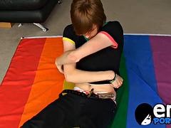 Mignonne, Emocore, Homosexuelle, Hd, Masturbation, Maigrichonne, Solo
