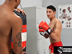 舐める尻, デカチン, フェラチオ, チン, フィストファック, 乱交, ゲイ, 馬乗り