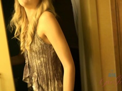 Amateur, Cuarto de baño, Rubia, Vestido, Perforación, Pov, Coño, Fumando