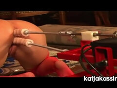 Enthousiasteling, Sperma shot, Seksspeelgoed, Dubbele penetratie, Fetisj, Hd, Likken, Roodharige vrouw