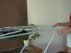 Blond, Ondergoed, Alleen