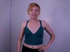 Leie, Blondine, Selbstgemacht, Maschinenfick, Masturbation, Orgasmus, Zierlich, Kurzes haar