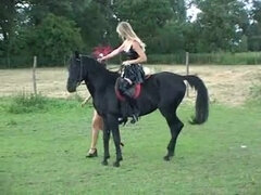 Садо мазо, Минет, Классика, Смазливые, Глубокая глотка, Член, Женское доминирование, Натуральные