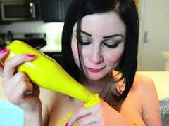 Grote mammen, Flashing, Hd, Keuken, Naakt, Natuurlijke tieten, Kut duiken, Geschoren