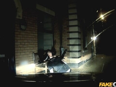 Leie, Auto, Lecken, Im freien, Muschi, Arsch lecken, Jungendliche (18+), Uniform