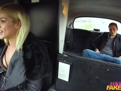 Enthousiasteling, Blond, Hakken, Likken, Doordringend, Kut duiken, Spuiten, Tieten likken