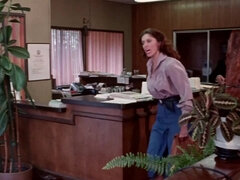 Большие сиськи, Минет, Две девушки, Волосатые, Зрелые, Милф, Втроем, Винтаж