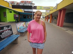 Cul, Gros seins, Énorme, Seins naturels, Pov, Public, Chatte, Adolescente