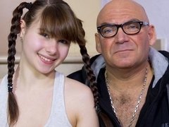 お尻, ブロンド, バック, 手コキする, キス, なめる, 自然山雀, ティーン