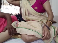 18 ans, Sucer une bite, En levrette, Hd, Fait maison, Indienne, Orgasme, Belle mère