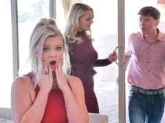 Поза 69, Большая жопа, Блондинки, Минет, Две девушки, Ласковые ручки, Белье, Натуральные сиськи