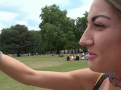 Salle de bains, Brunette brune, Petite amie, Orgasme, Pov, Chatte, Gicler, Nénés