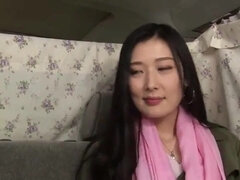 Lustful Japanese hot wife amateur xxx video