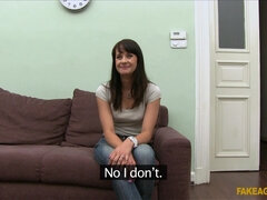 Amateur, Audition, Brunette brune, Adolescente, Serré, Nénés