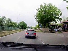 18 años, Morena, Coche, Atrapados, Europeo, Hd, Realidad, Adolescente