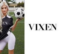 Grosse bite, Gros seins, Blonde, Sucer une bite, En levrette, De plein air, Maigrichonne, Adolescente